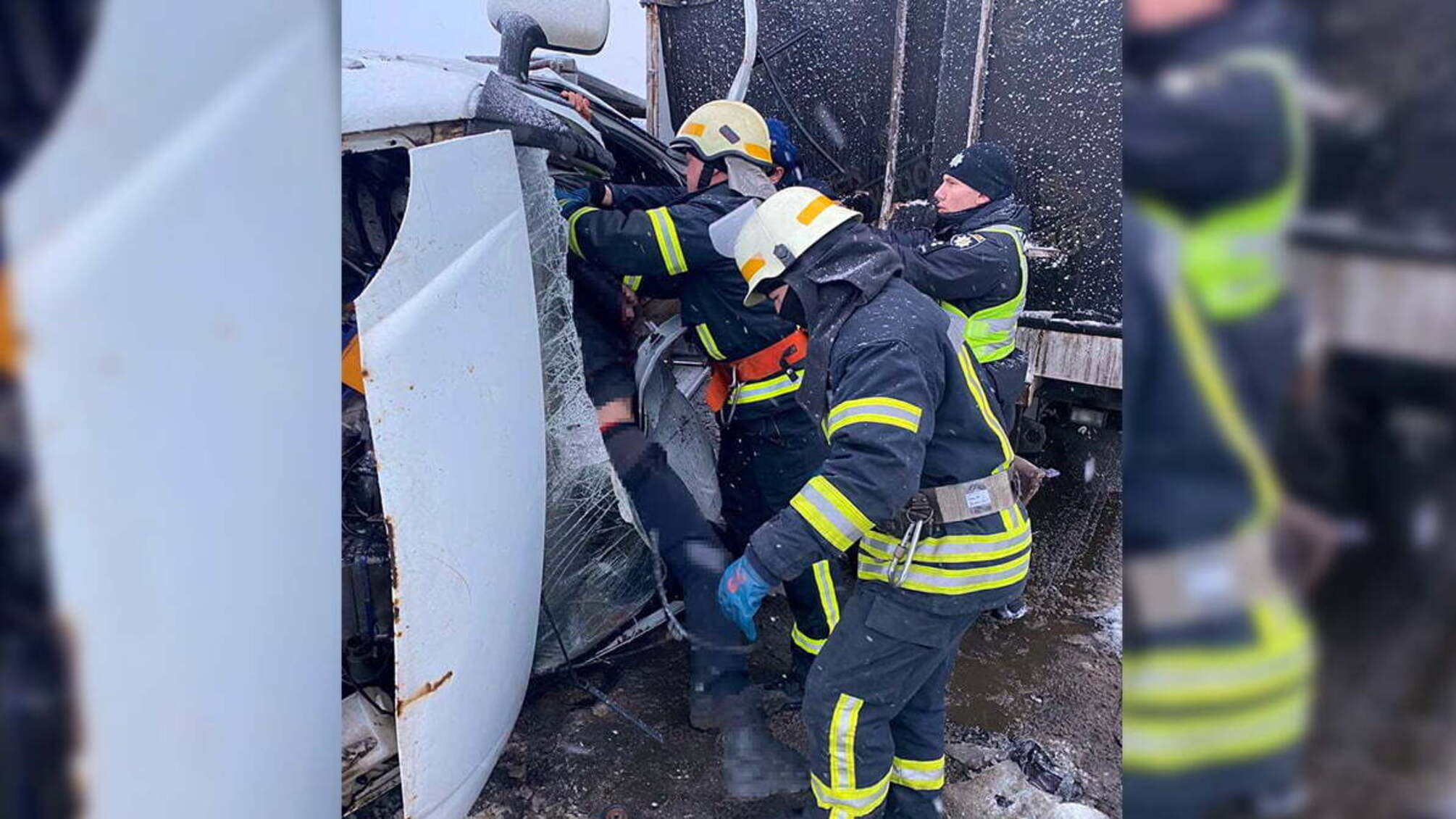 Дніпропетровська область: внаслідок ДТП загинула 1 особа, ще 2 особи постраждало