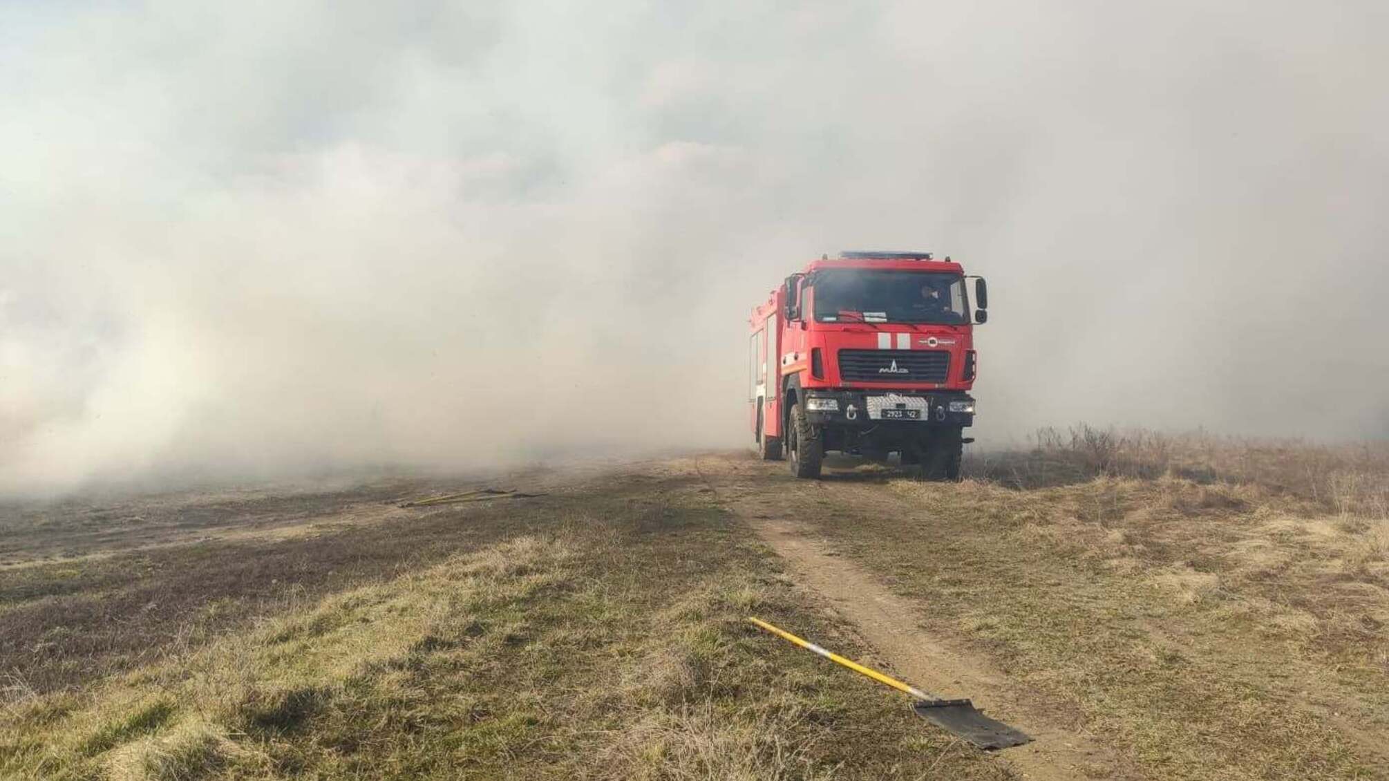 Служба порятунку попереджає про збільшення кількості пожеж на відкритих територіях!