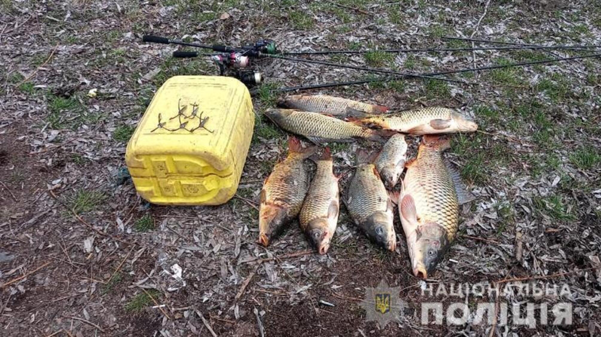 Правоохоронці притягнули до відповідальності трьох одеситів за грубе порушення правил рибальства