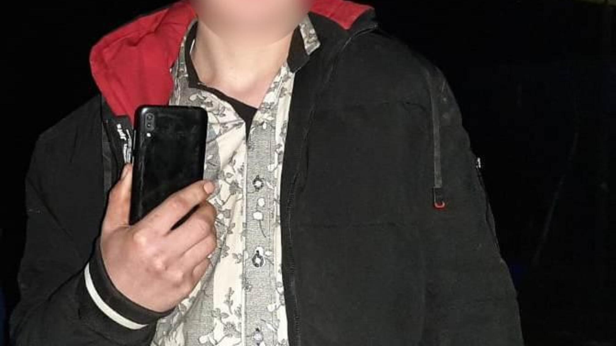 Поліцейські викрили 18-річного жителя Окон у пограбуванні неповнолітнього