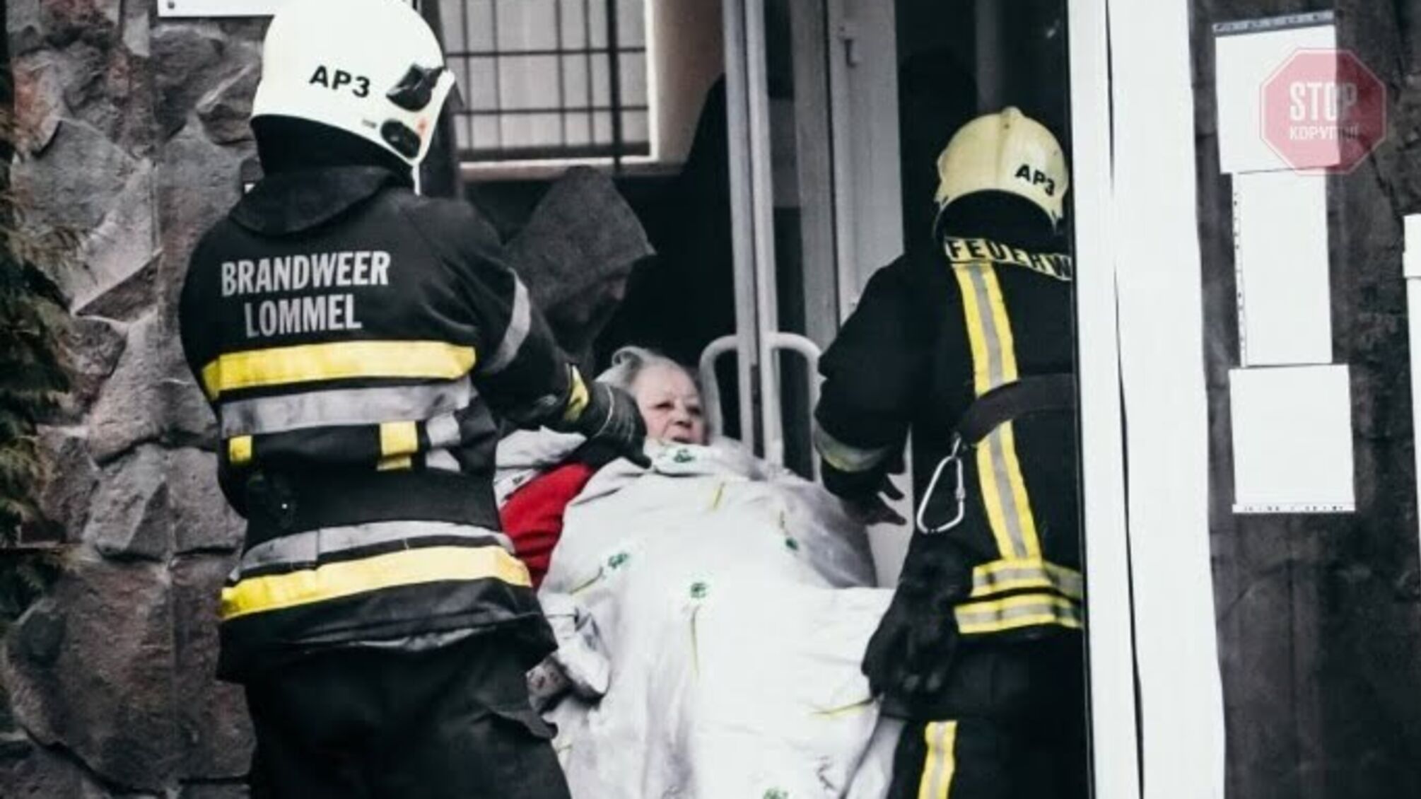 В столице горел дом престарелых (фото)