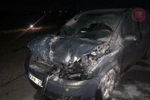 На Київщині автівка врізалася в літак (фото)