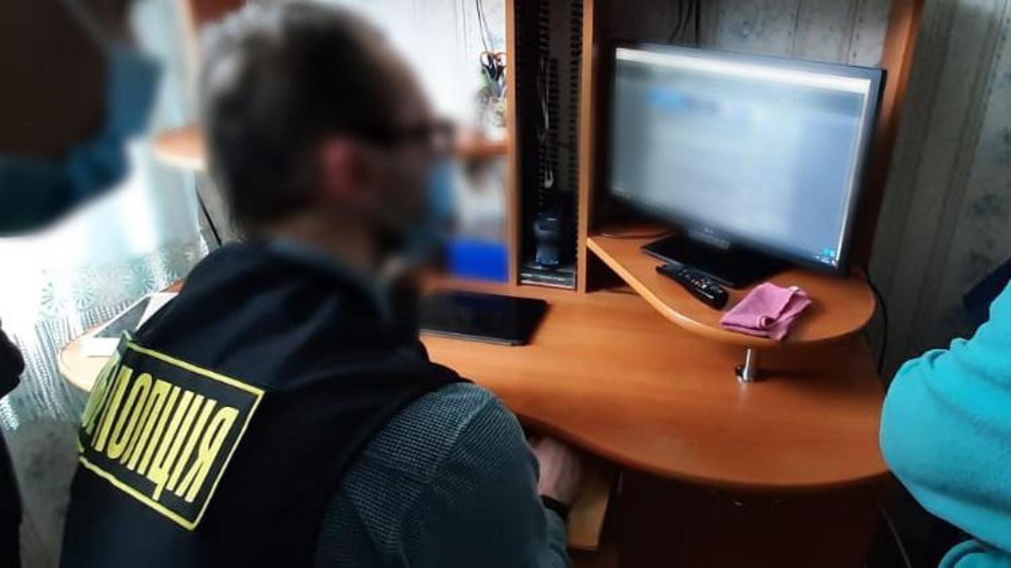 У Львові кіберполіція викрила хакера, який на замовлення іноземних громадян зламував програмне забезпечення