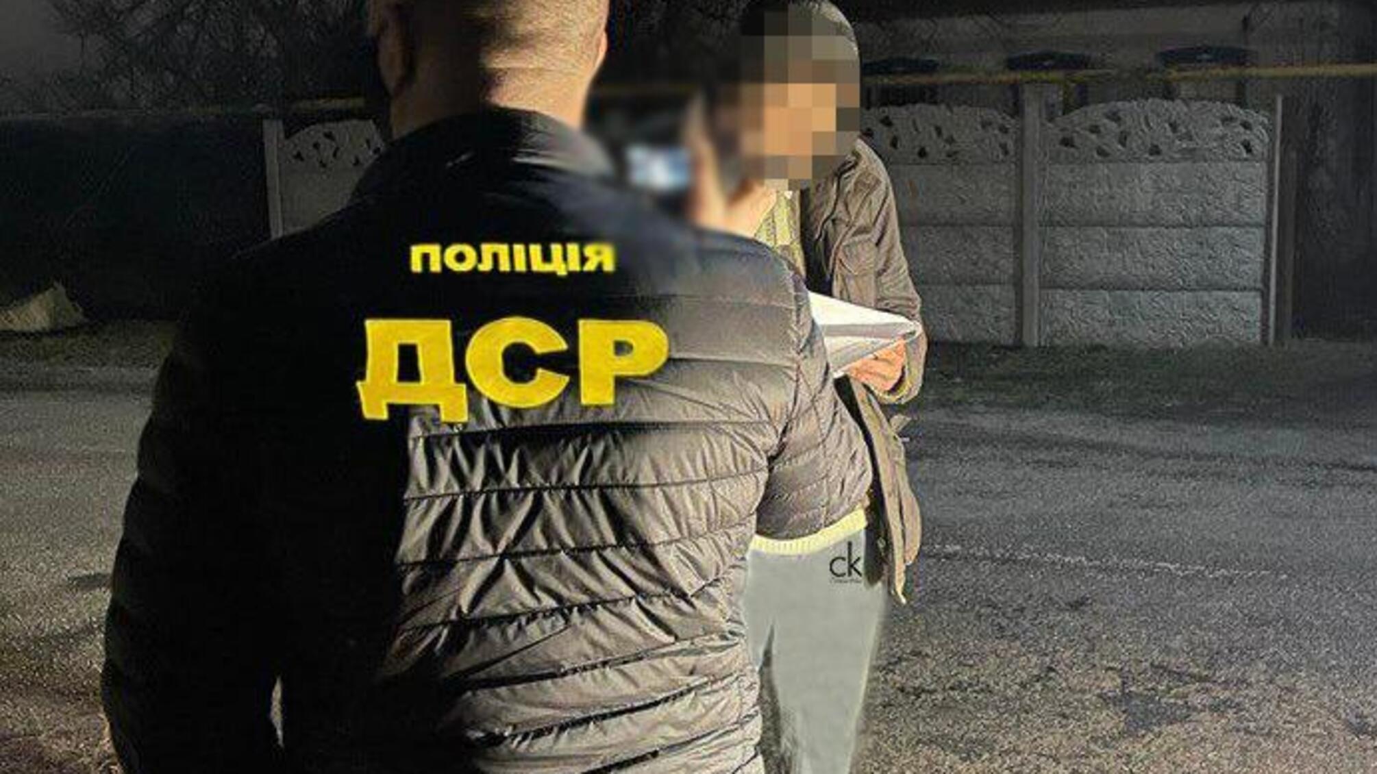На Дніпропетровщині поліція затримали на хабарі одразу чотирьох посадовців: серед них двоє голів ОТГ, голова РДА та головний архітектор