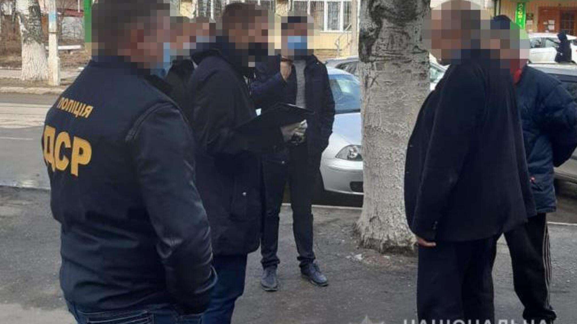 Поліцейські затримали начальника управління Слов’янської міськради за отримання 1200 доларів США хабаря