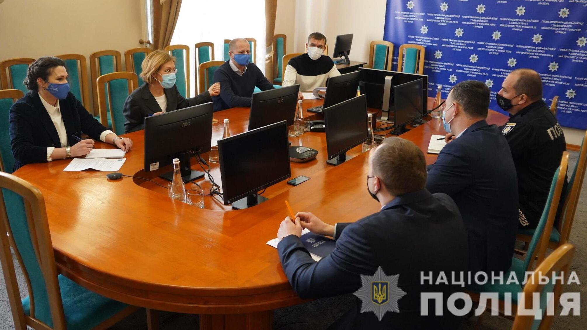 Поліцейські Львівщини отримали від Консультативної місії Європейського Союзу ІТ-обладнання та нове програмне забезпечення