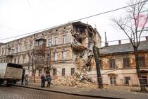 Новини Одеси: В центрі міста обвалилась пам'ятка архітектури (фото)