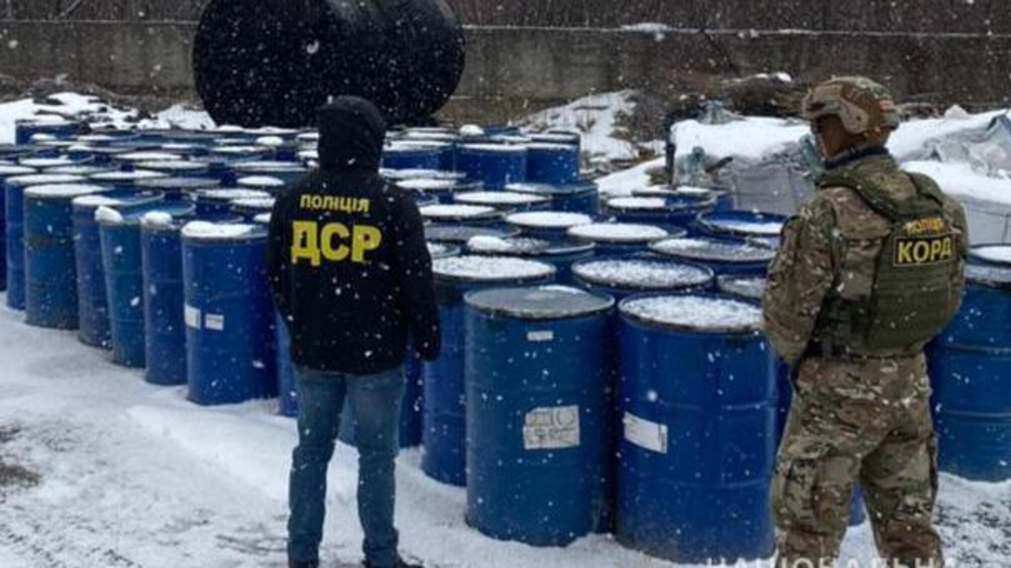 Розкрадання нафти під виглядом технологічних послуг на 2 млн грн: на Прикарпатті поліція викрила учасників злочинного угруповання