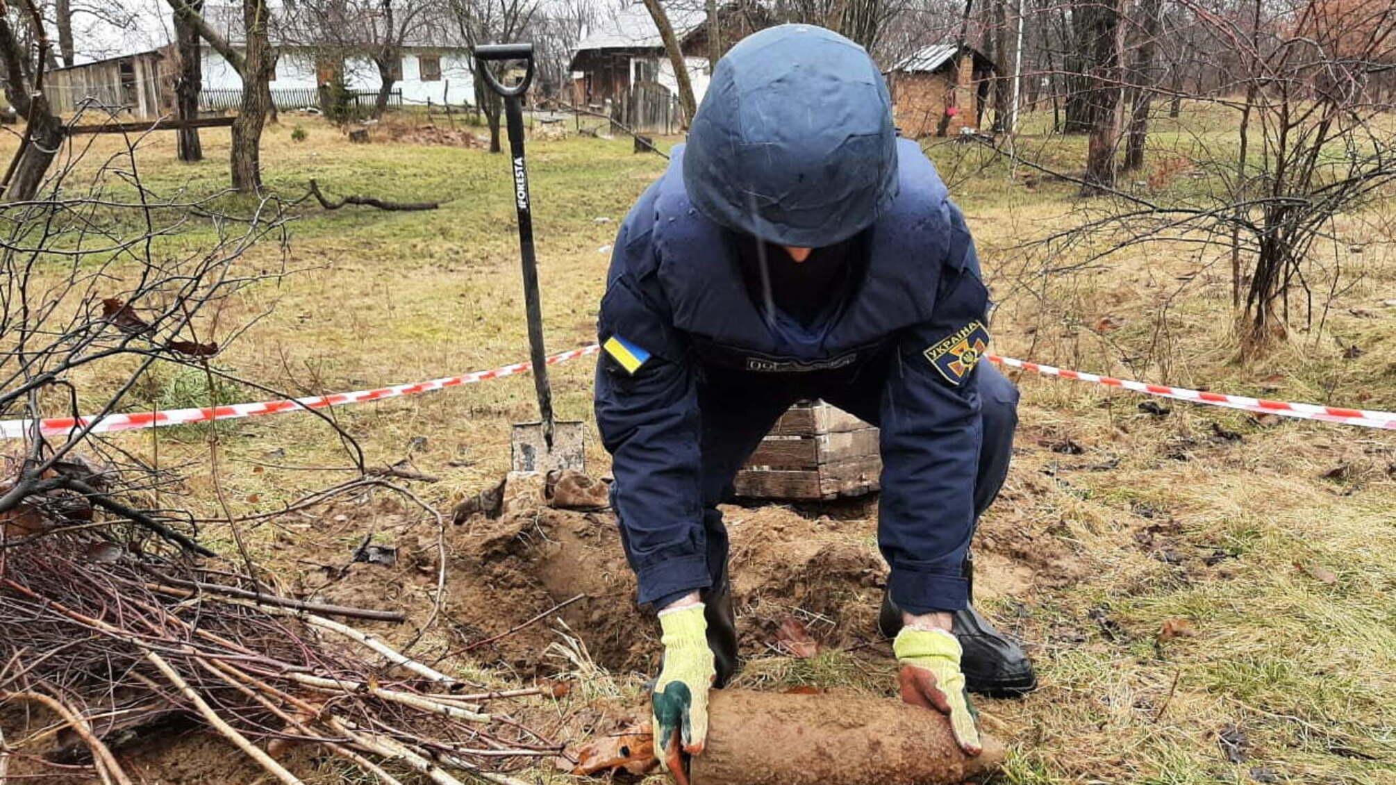 З початку року піротехніки ДСНС України вилучили та знищили майже 7 тисяч 800 вибухонебезпечних предметів
