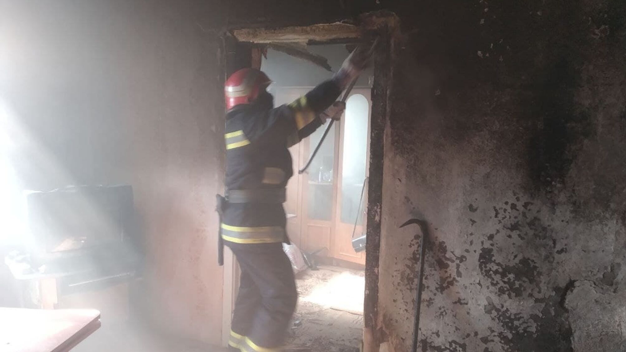 Запорізька область: рятувальники ліквідували пожежу у приватному будинку