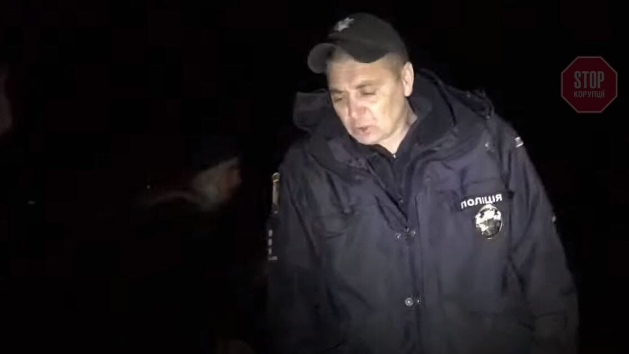 На Одещині спіймали “на гарячому” двох поліцейських, які вимагали хабар 10 тисяч (відео) 