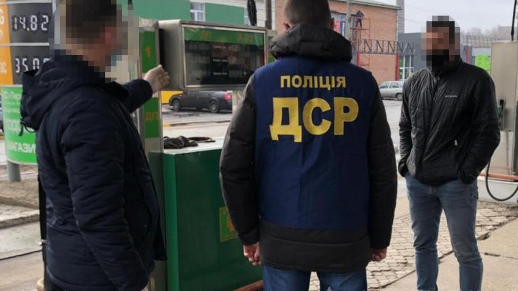 На Полтавщині поліцейські викрили злочинну групу, яка «спеціалізувалась» на викраденні скрапленого газу з трубопроводу