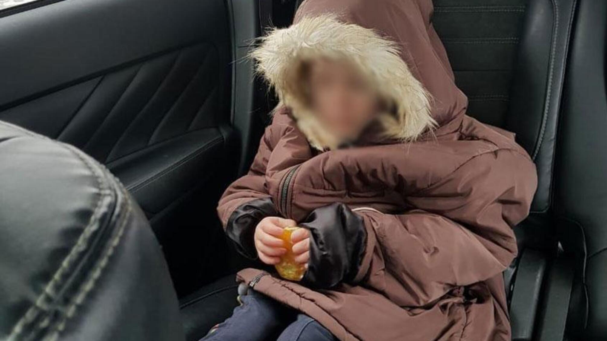 На Чернігівщині поліцейські розшукали 3-річного хлопчика, який загубився