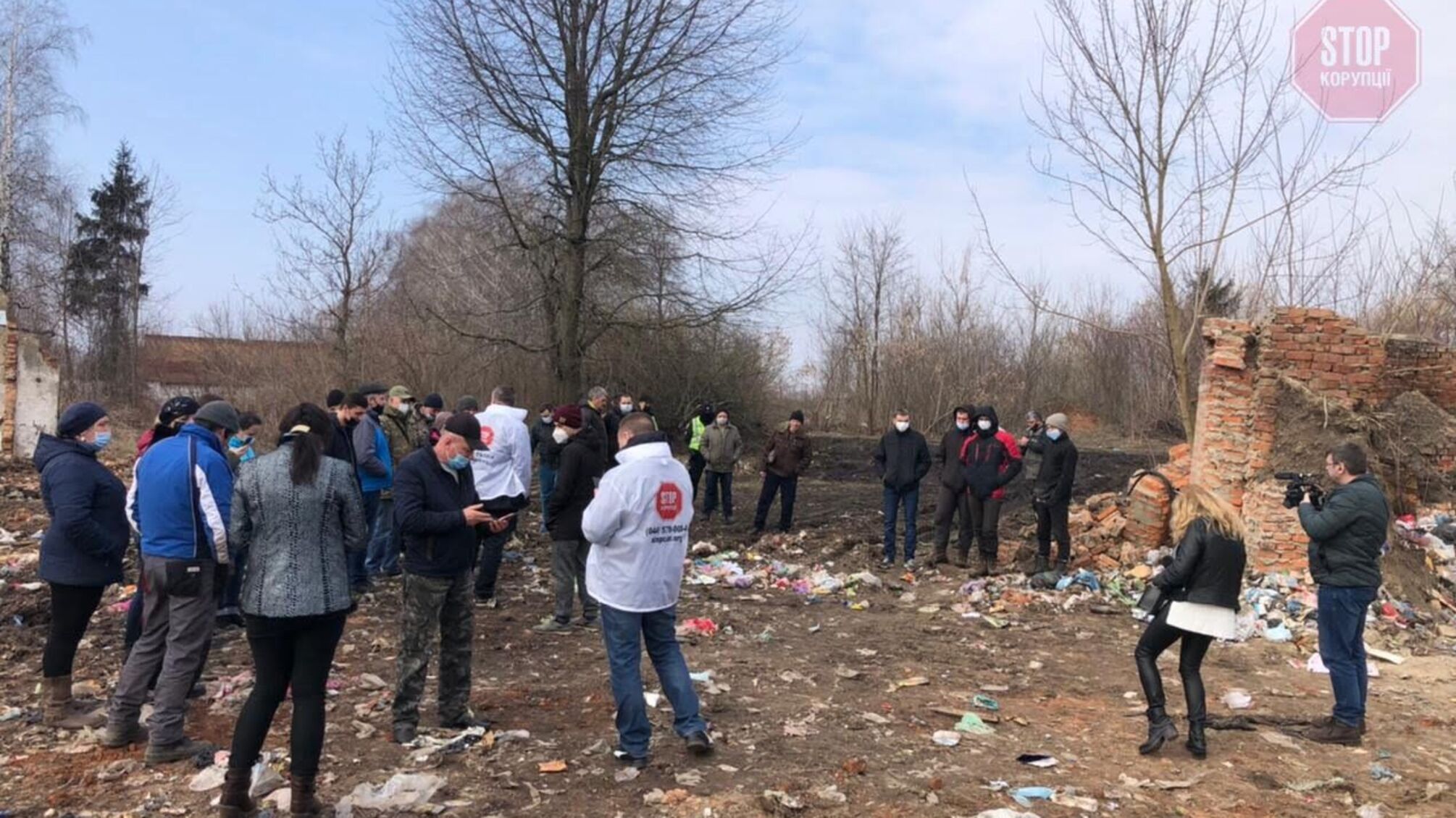 Жителі Чуднова на Житомирщині повстали через завезення «ковідного» сміття зі Львова