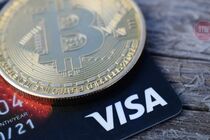 Visa начнет работать с криптовалюта: расплатиться биткоином можно будет практически везде