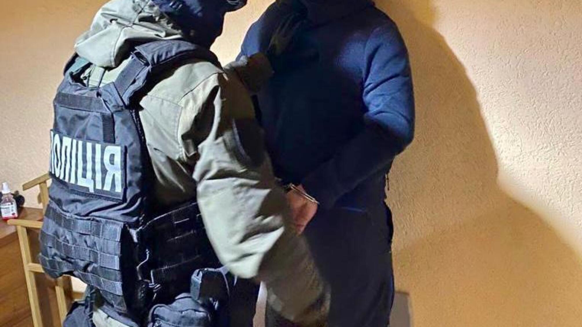 Поліцейські Закарпаття затримали зловмисника за підозрою у незаконному заволодінні автомобілем