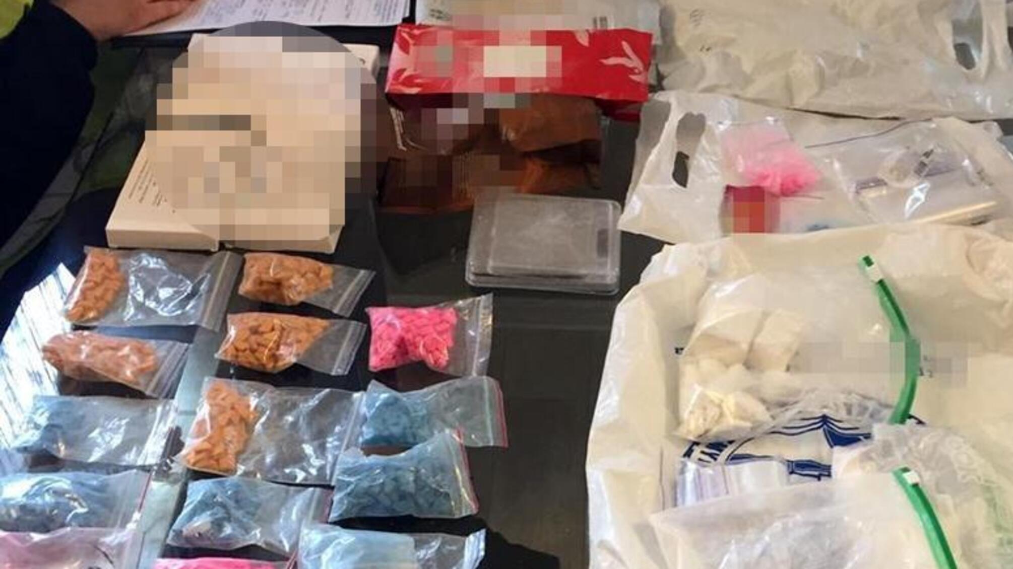 Київські правоохоронці затримали наркоторговців з «товаром» на суму близько 11 мільйонів гривень