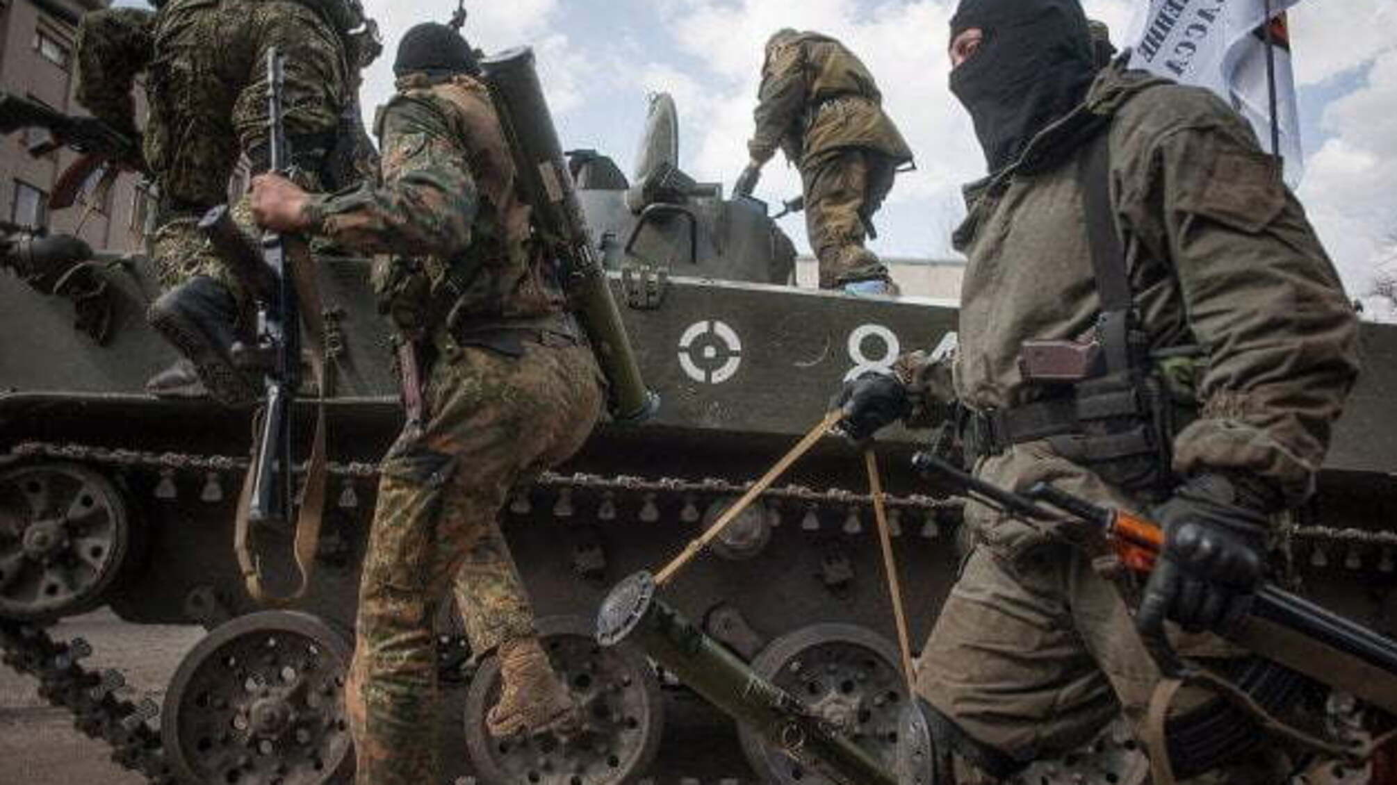 Офіс генпрокурора встановив близько 260 іноземців, які воювали в Криму і на Сході