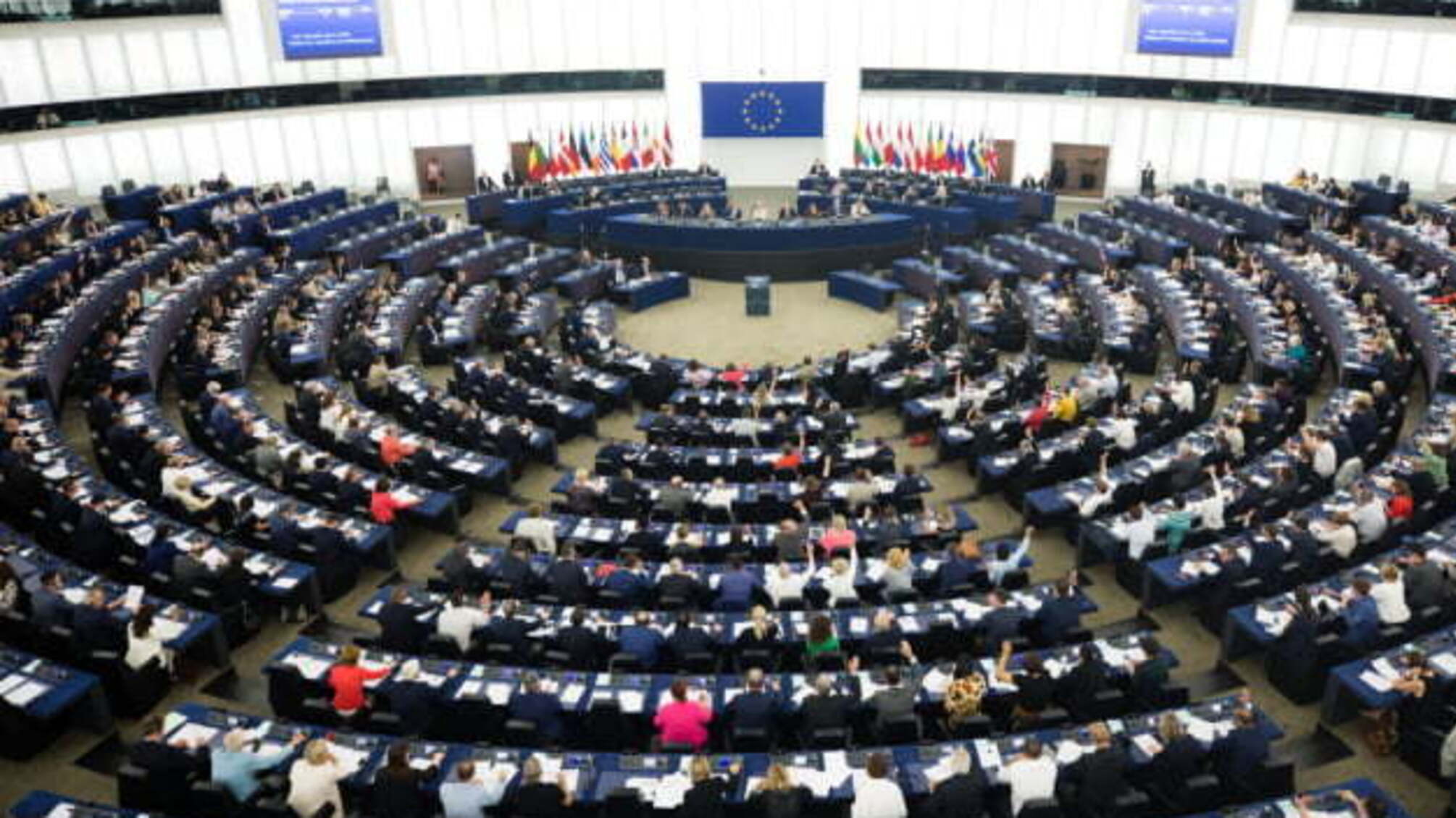 «Руки геть від України, містер Путін»: у Європарламенті застерігають Москву від вторгнення