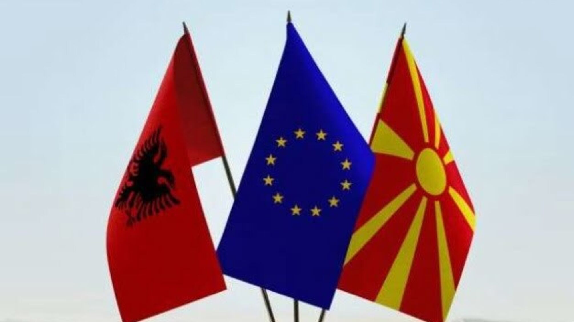 Боррель сподівається на швидкі переговори з Північною Македонією щодо членства у ЄС