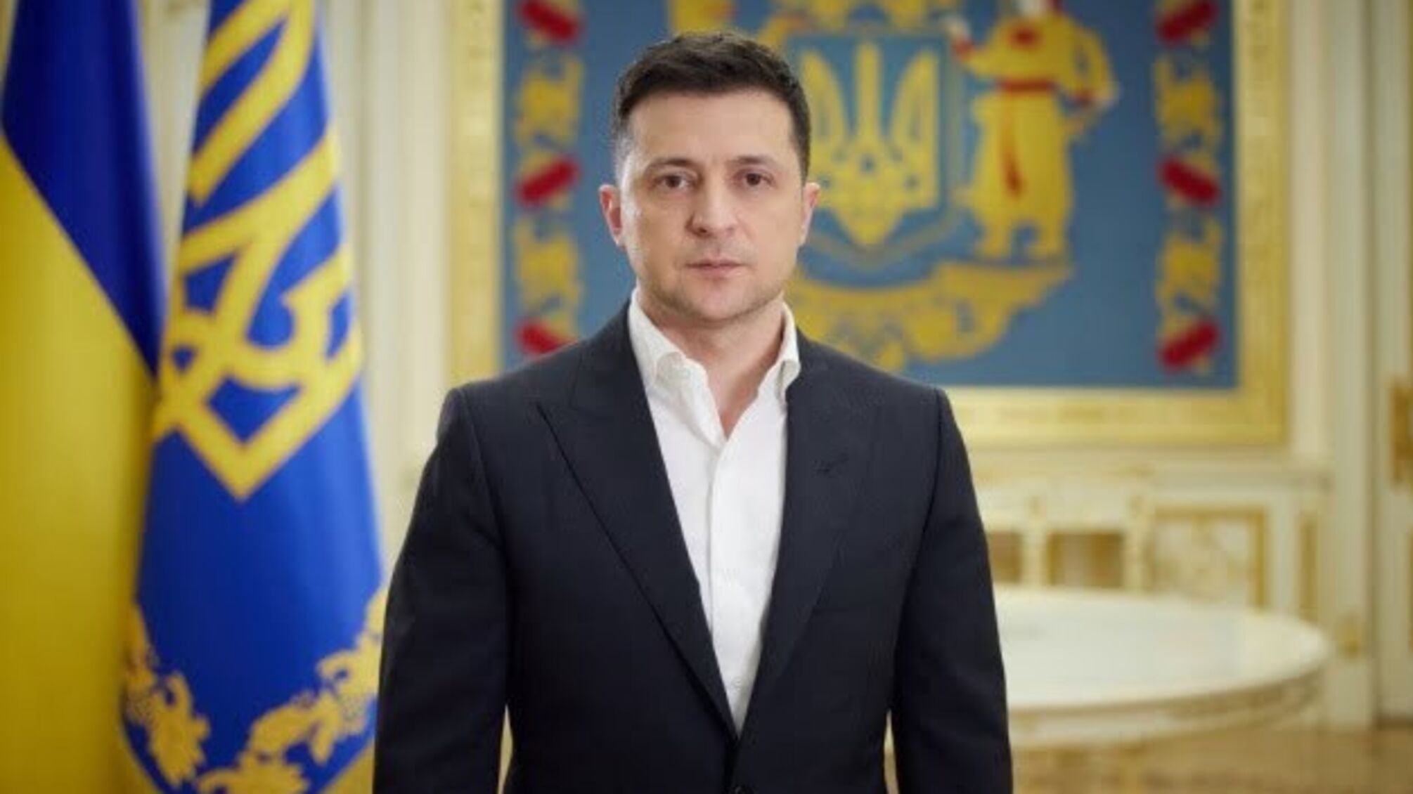 Зеленський звільнив шістьох послів