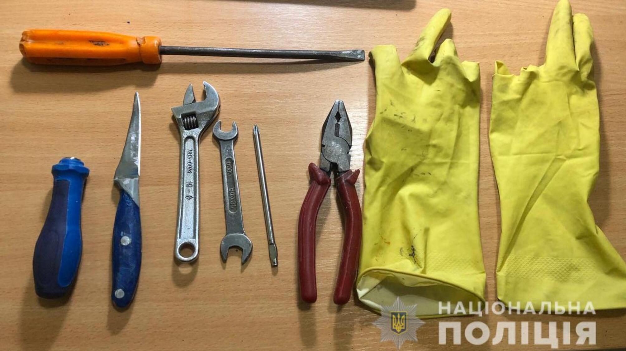 Поліцейські оперативно затримали іноземця, який пограбував одесита