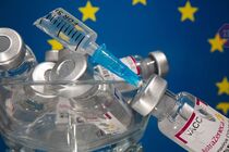 Новий побічний ефект: вакцина AstraZeneca може призвести до тромбозу