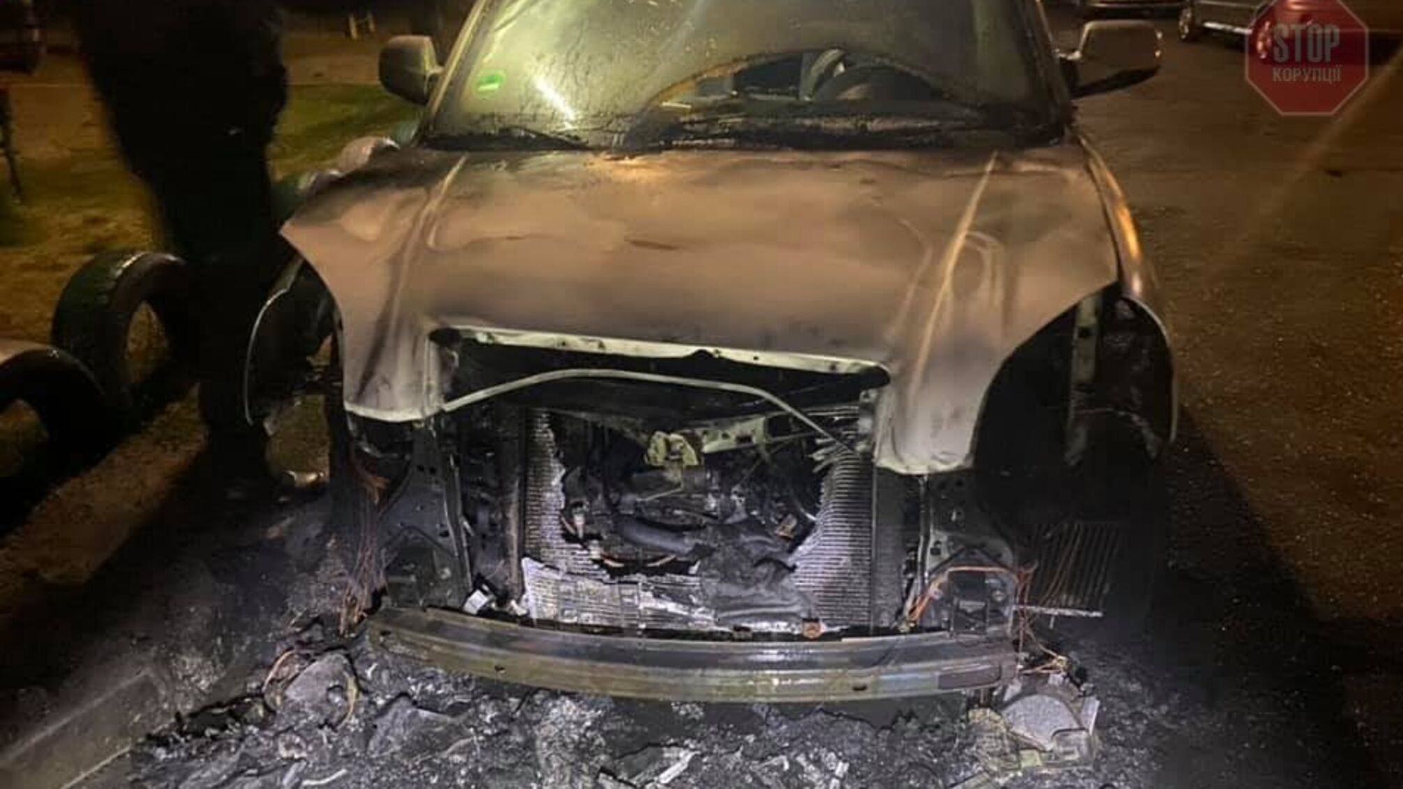 Підпал? У дружини активіста і депутата з Кіровоградщини згоріла автівка