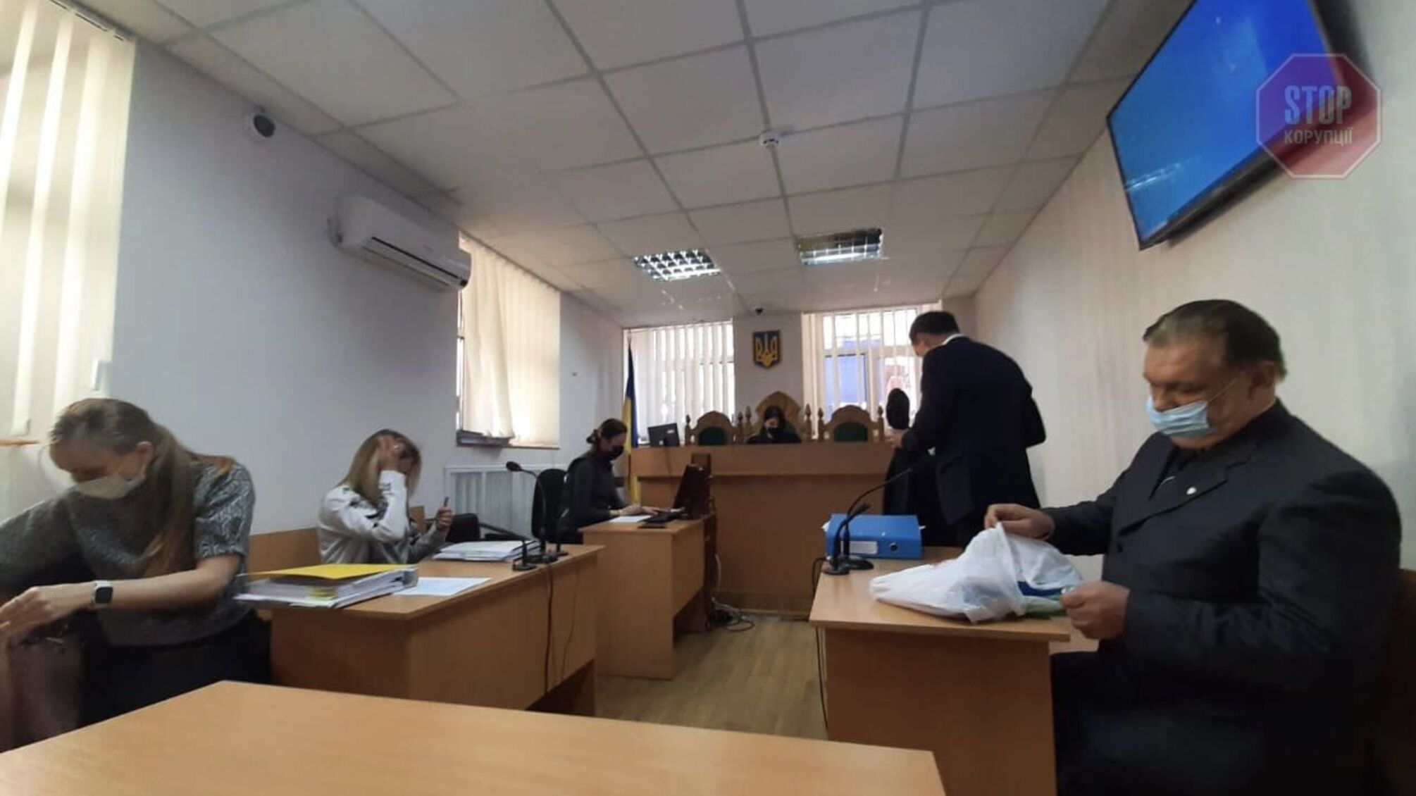 На захисті чиїх інтересів стоїть суд, приймаючи рішення на користь церковної громади «Християнська надія»?