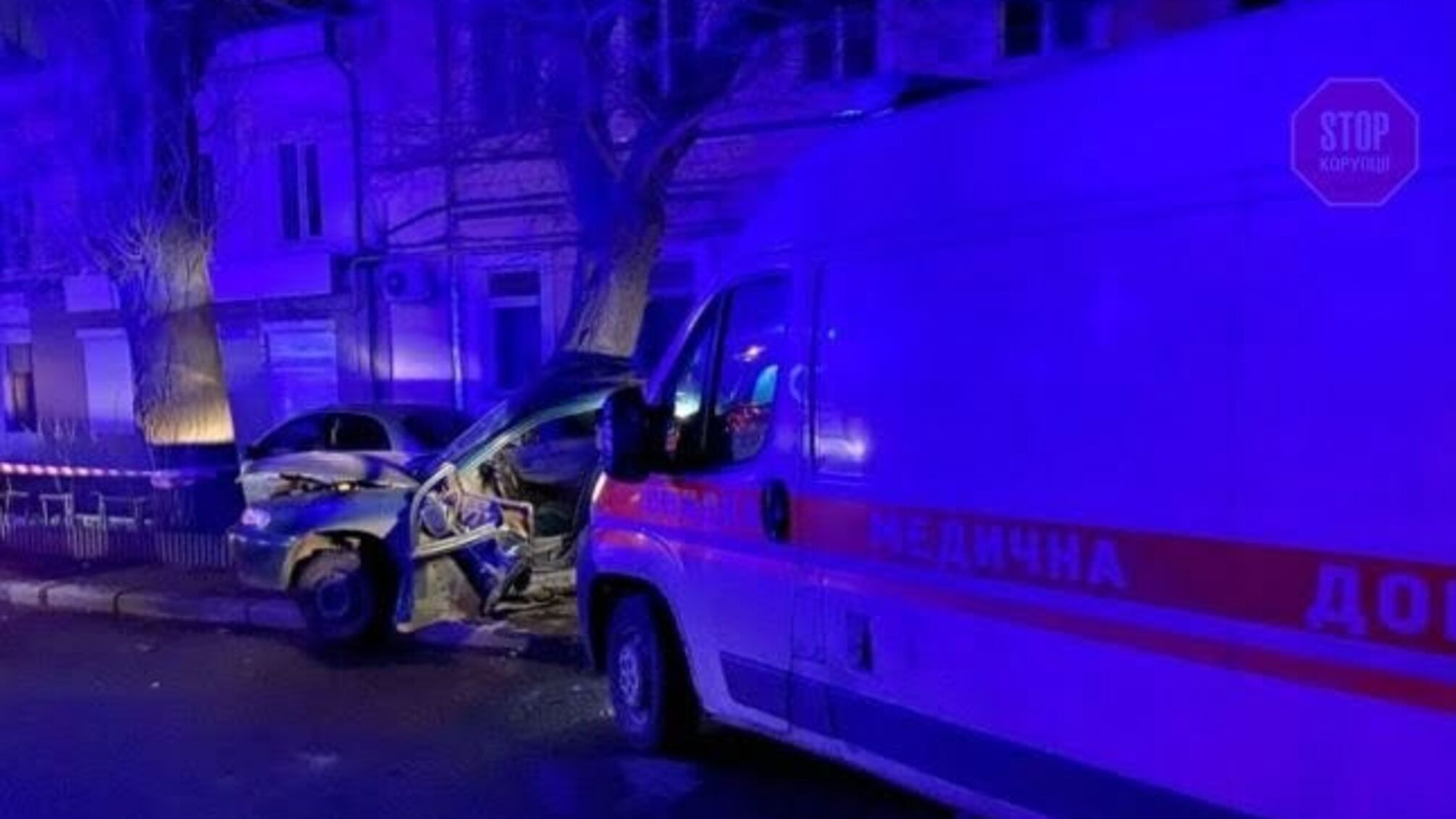 Новини Одеси: швидка зіткнулася з Daewoo, є постраждалий