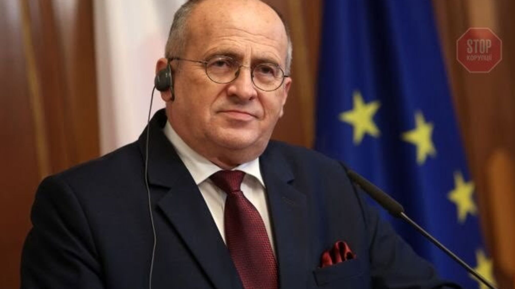 Міністр закордонних справ Польщі екстрено вирушає в Київ через російську загрозу