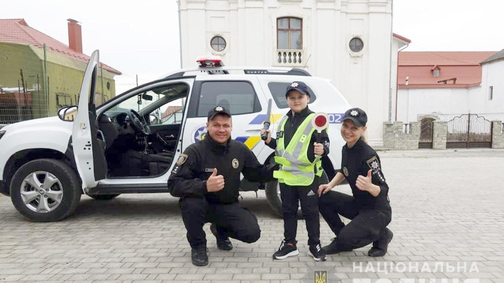 Кам’янець-Подільські поліцейські виконали мрію 7-річного Давида з Києва