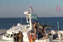 Російські кораблі влаштували провокацію українським катерам в Азовському морі