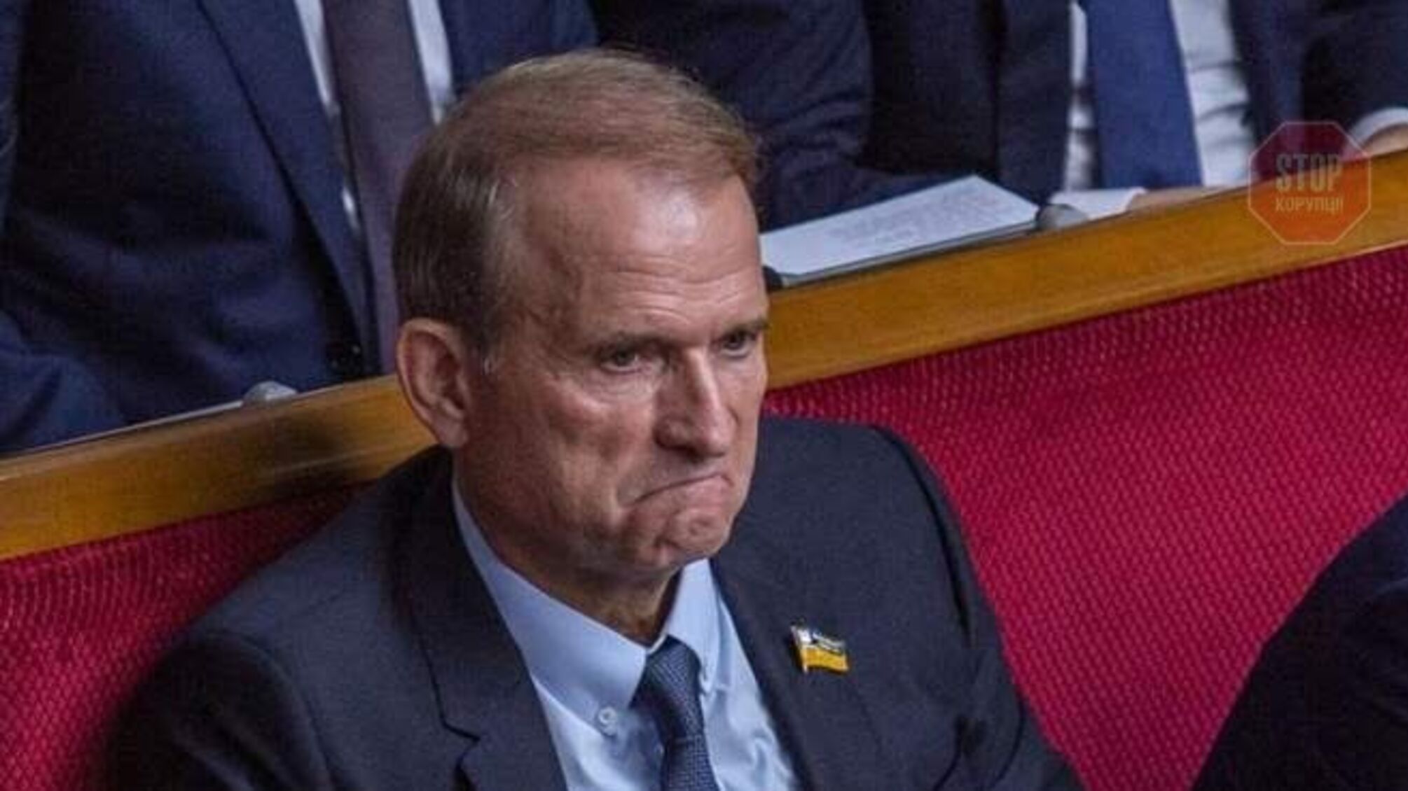 У столиці Генпрокуратура та спецназ штурмує територію охоронної фірми, яку пов’язують з Медведчуком, — нардеп