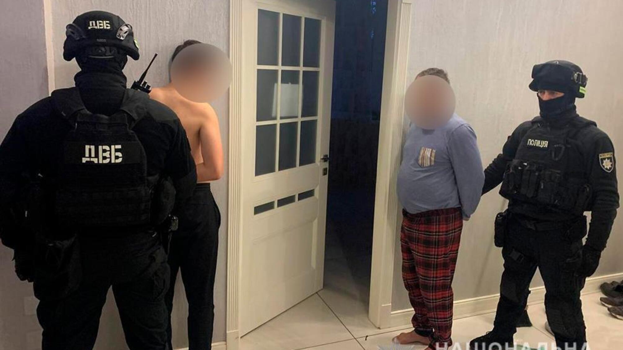 На Харківщині правоохоронці провели спецоперацію для затримання банди «чорних ріелторів»