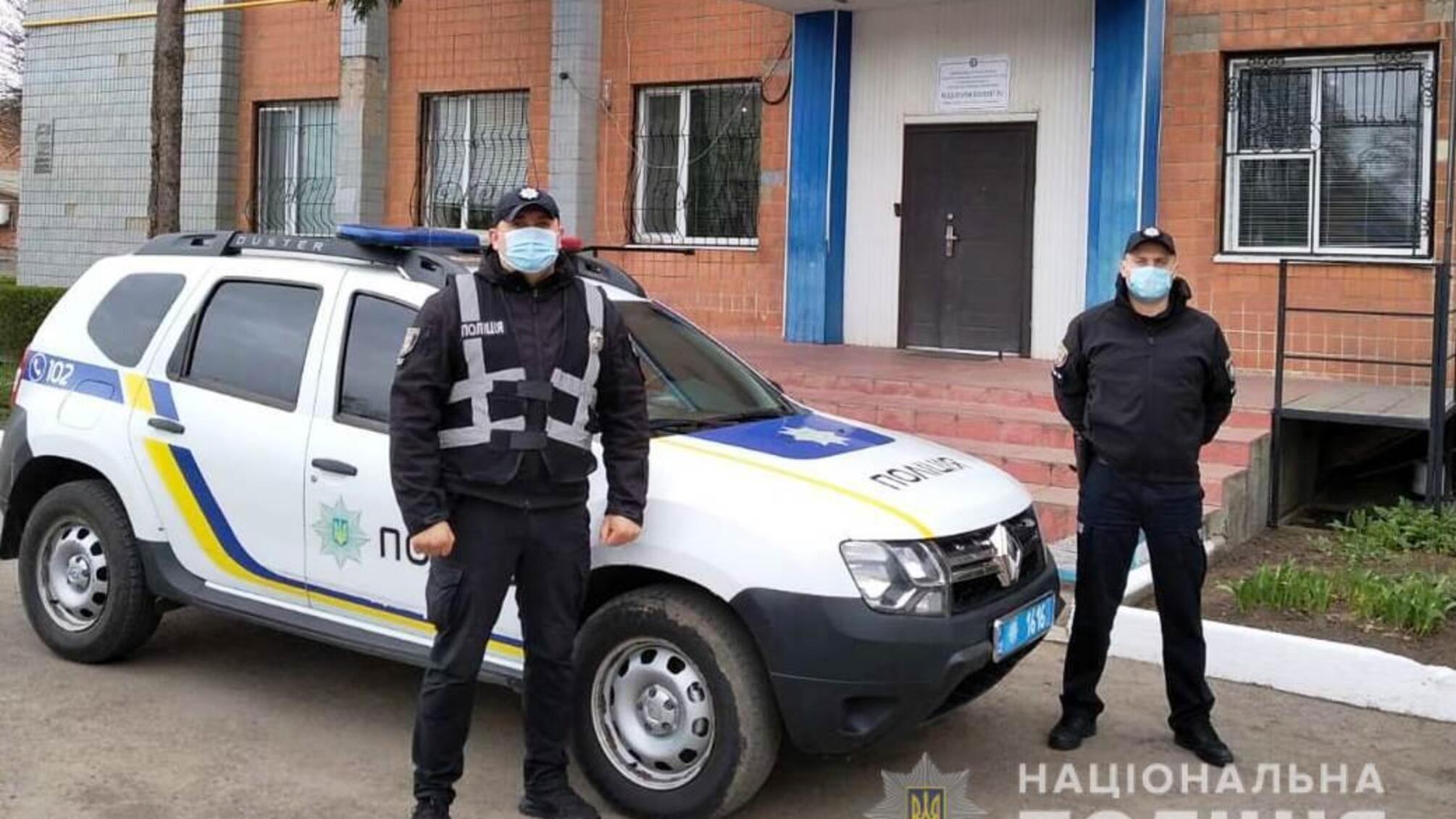 На Вінниччині поліцейські врятували життя пенсіонерки, в якої стався інсульт