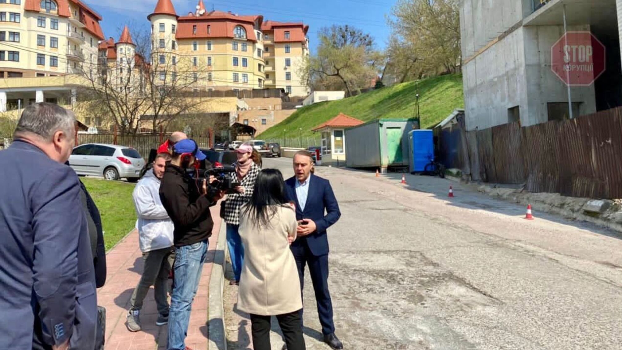 Історія Білозір повертається? Депутат Київради Мірошниченко заявив про захоплення столичної землі забудовником