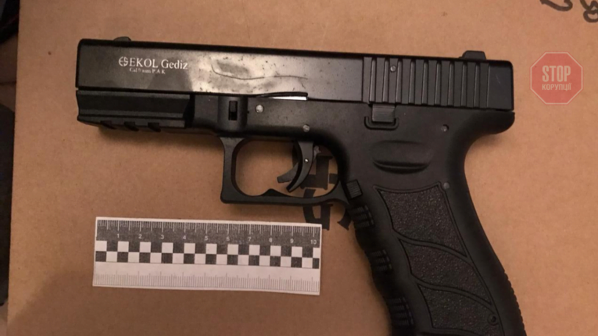 Новини Дніпра: у місті затримали групу людей, що напала на підприємця