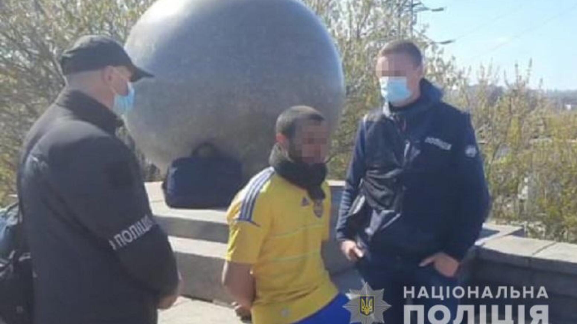 «Поліцейські Києва затримали особу, яка обґрунтовано підозрюється у вбивстві та розчленуванні чоловіка», - Андрій Крищенко