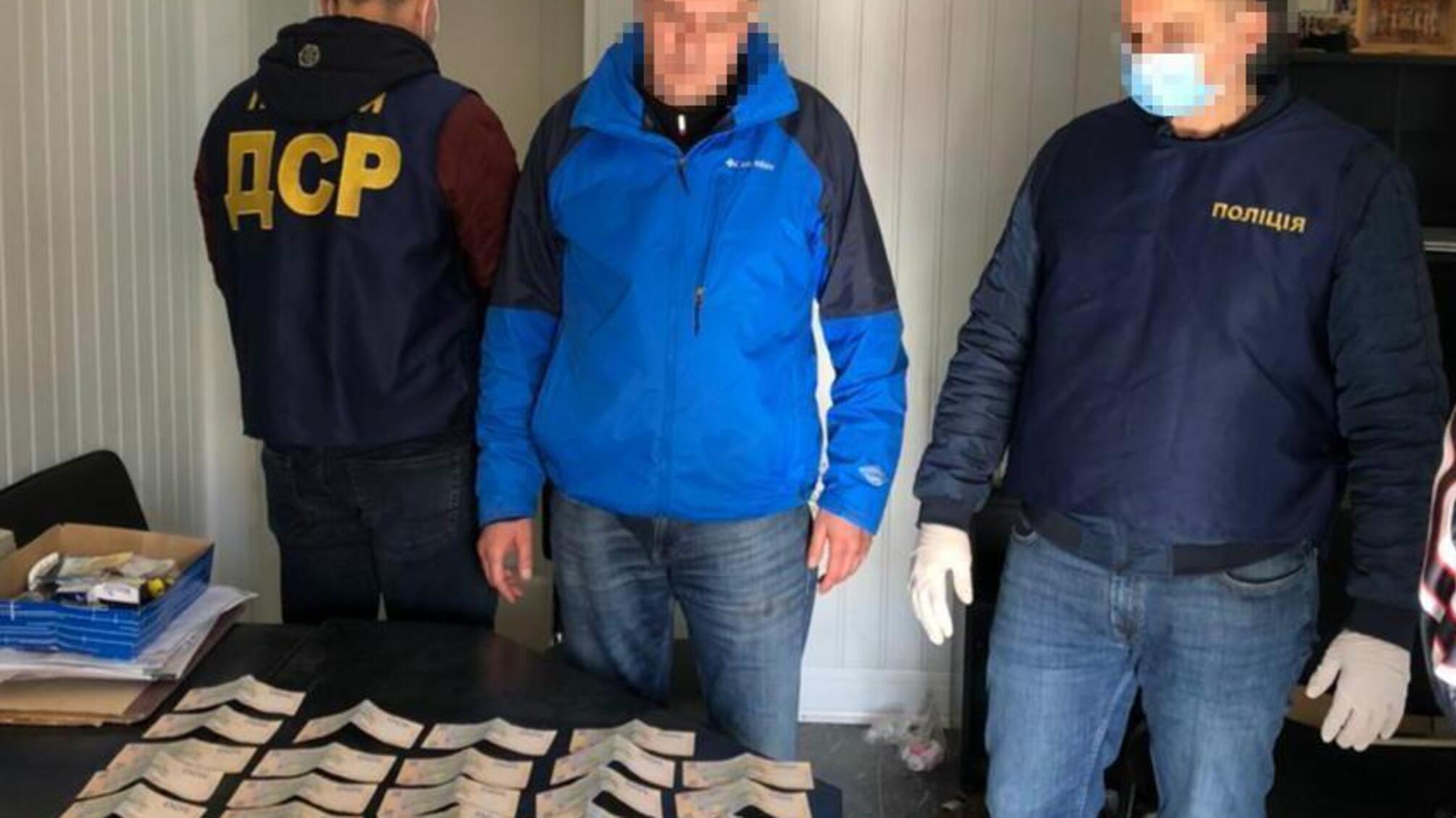 Поліція Полтавщини викрила у хабарництві керівника дочірнього підприємства Державної акціонерної компанії