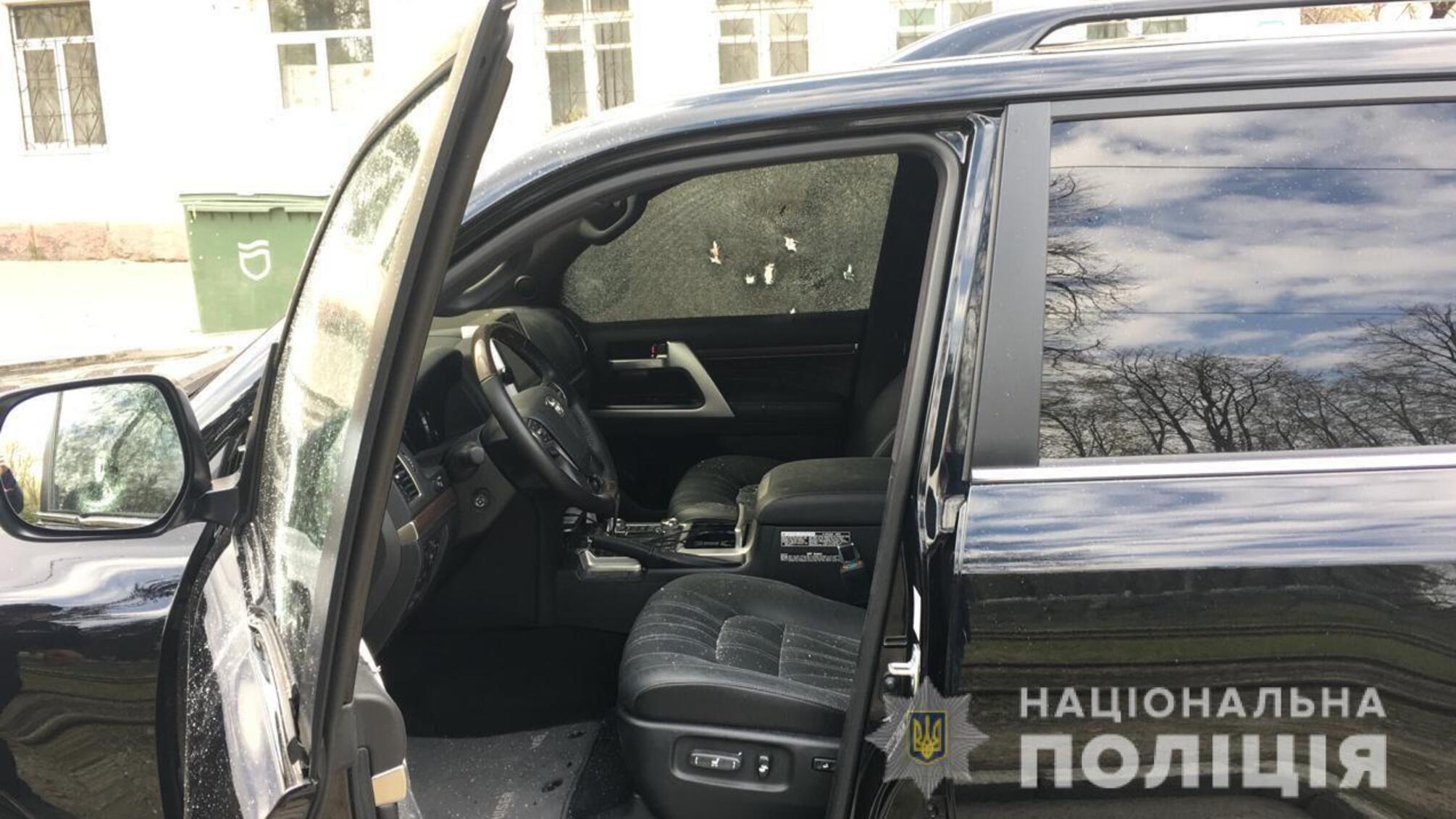 У Дніпрі поліція працює на місці стрілянини, внаслідок якої загинув 42-річний чоловік