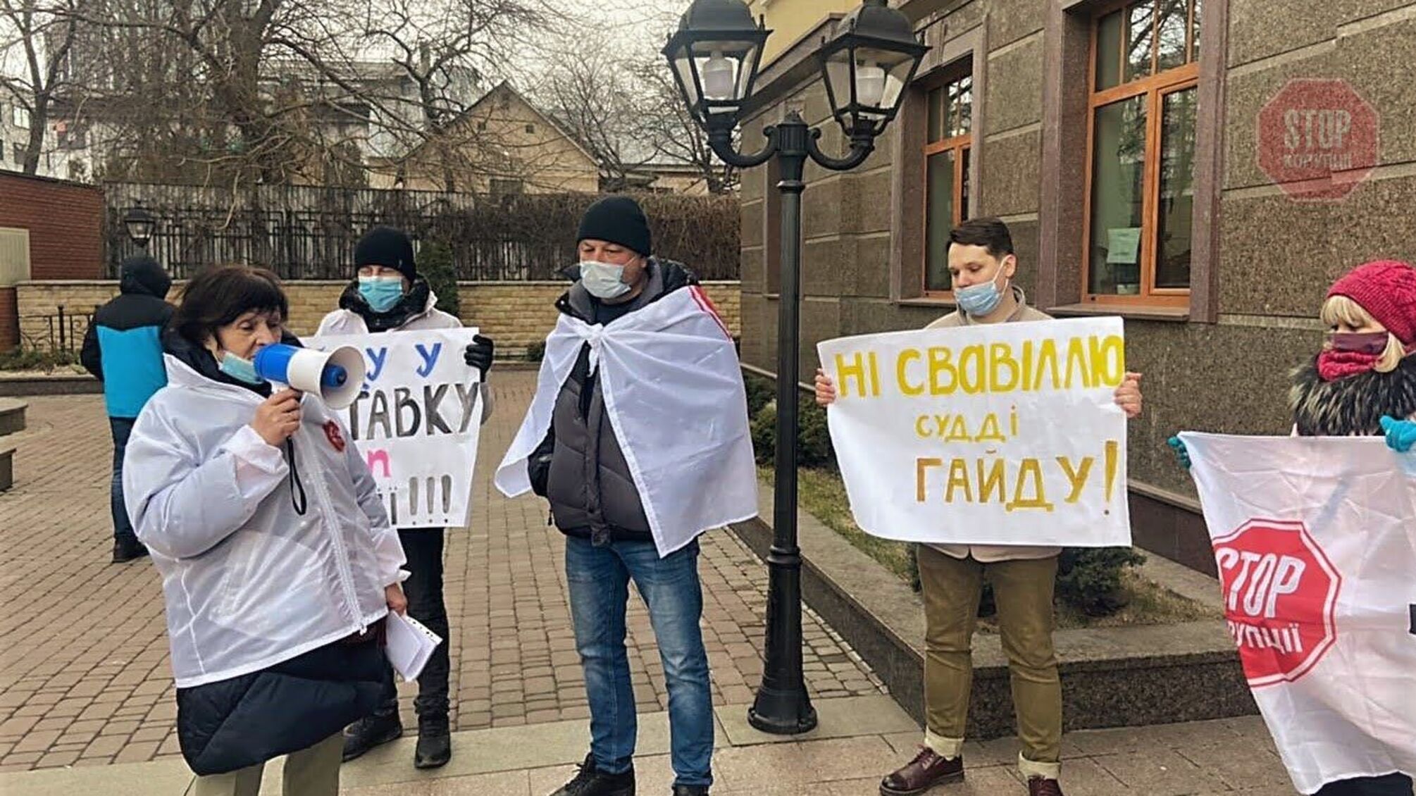 «Анонімка» з десятком підписів: ВРП «послала» вінницьких активістів