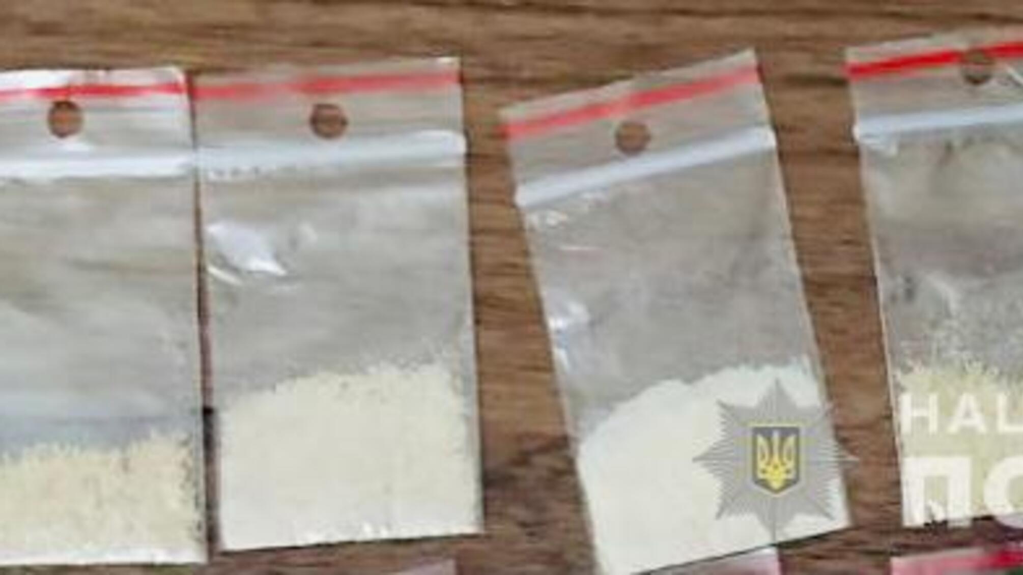 За кілька днів одеські правоохоронці викрили більше 20 осіб у незаконному зберіганні наркотичних засобів