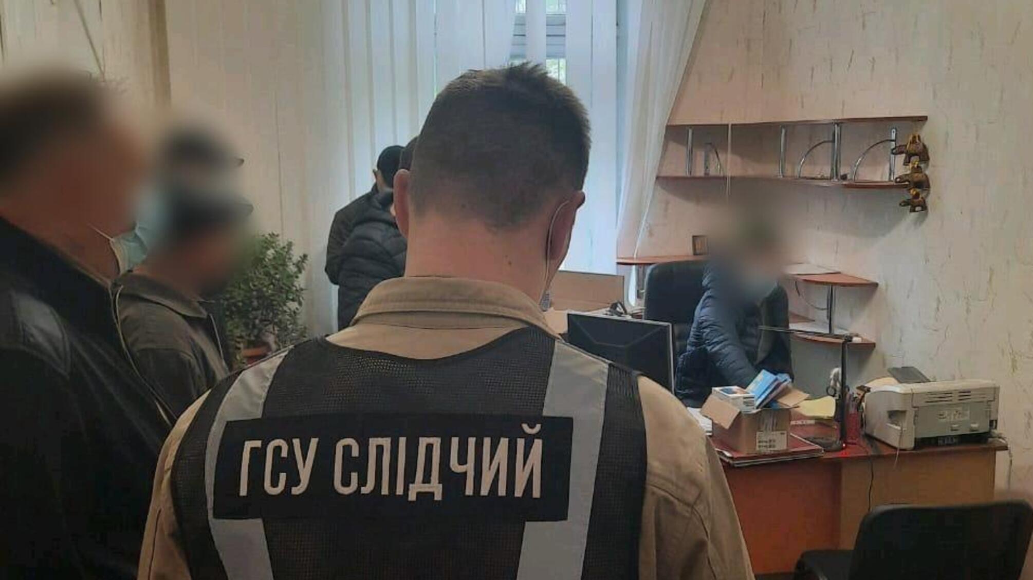 Правоохоронці перекрили канал постачання контрафакту з тимчасово окупованої території