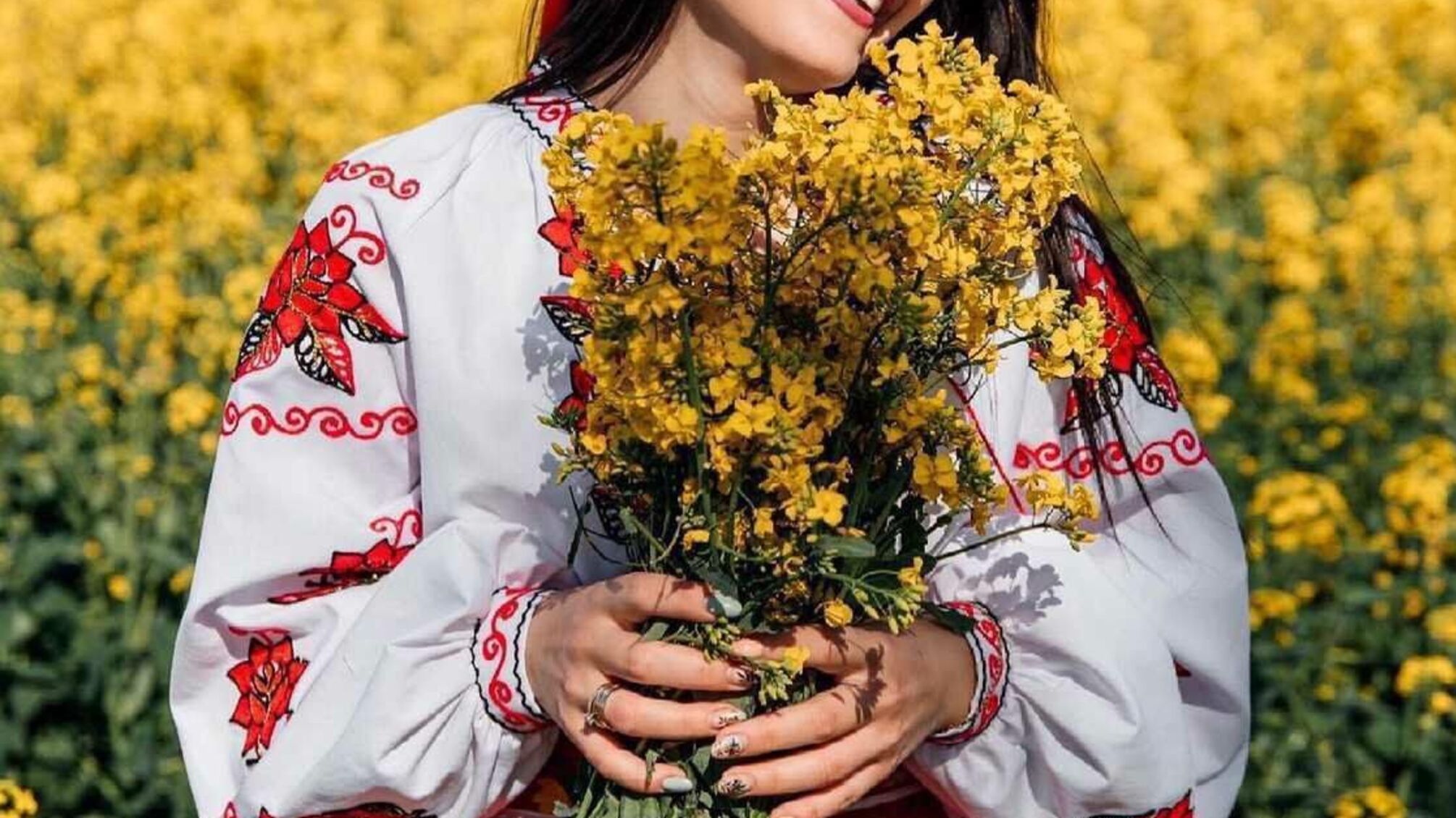 Поліцейські Одещини відзначають День вишиванки