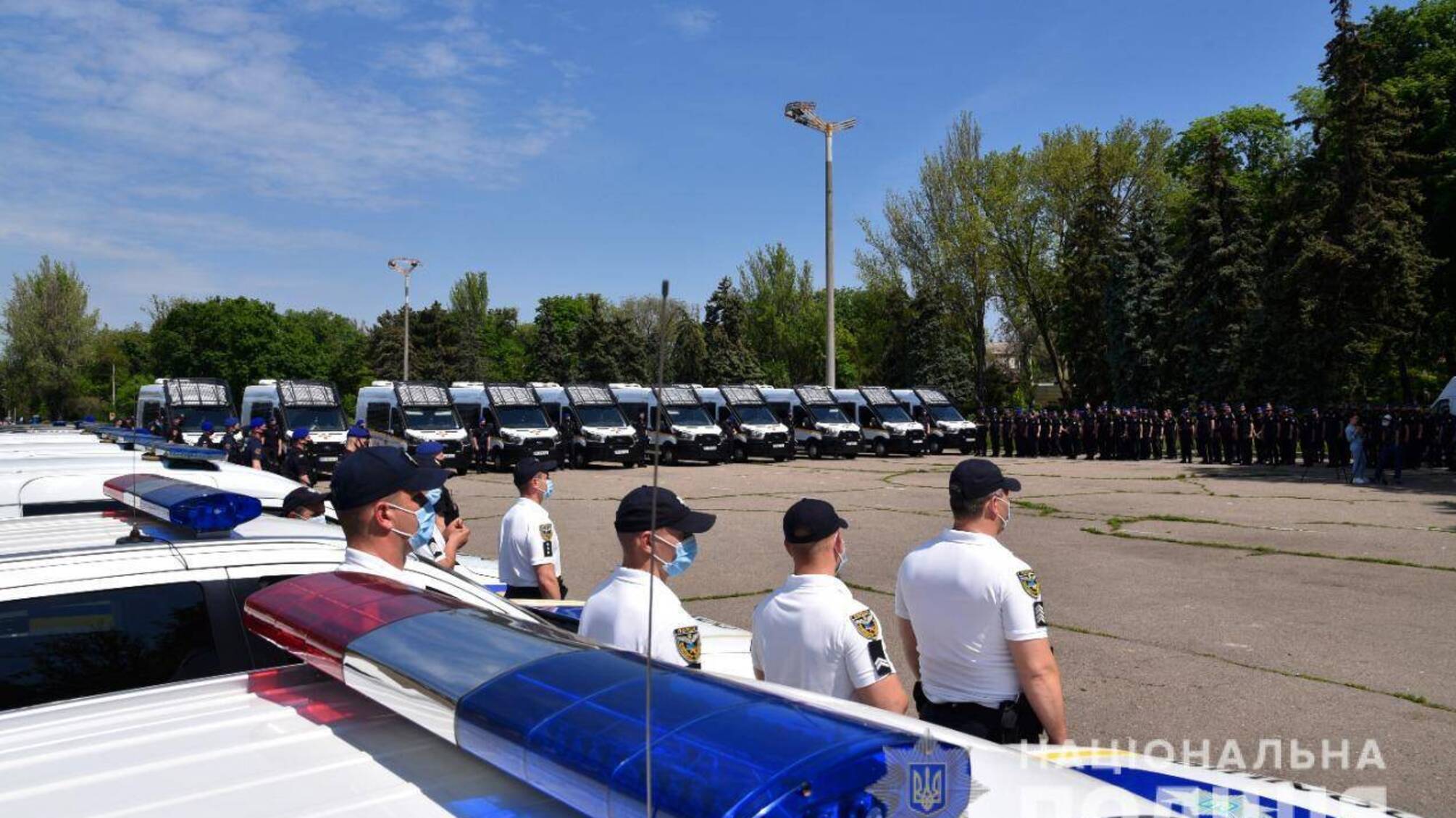 На охорону публічної безпеки в курортній зоні Одеси заступили посилені групи поліцейських та військовослужбовців