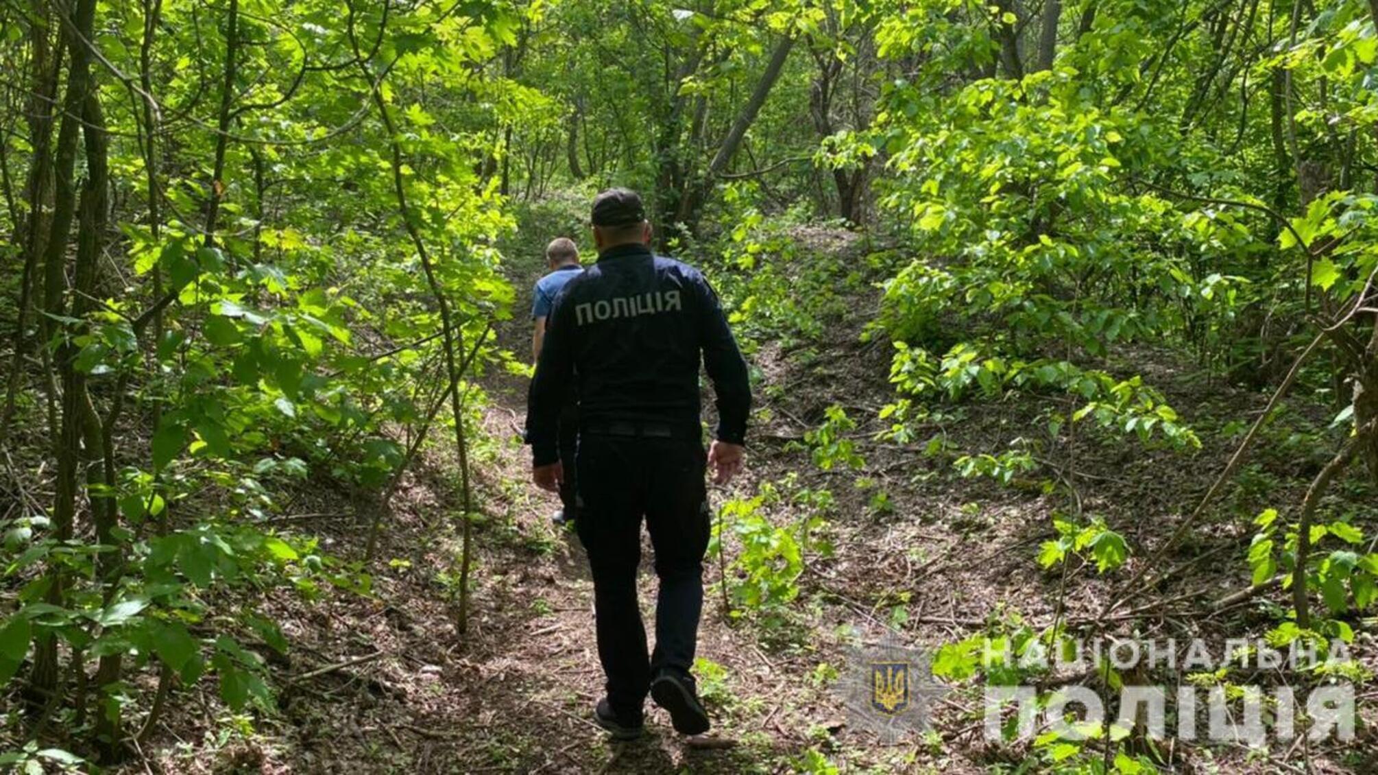 Поліцейські встановлюють обставини смерті 14-річного жителя Ананьївської ОТГ