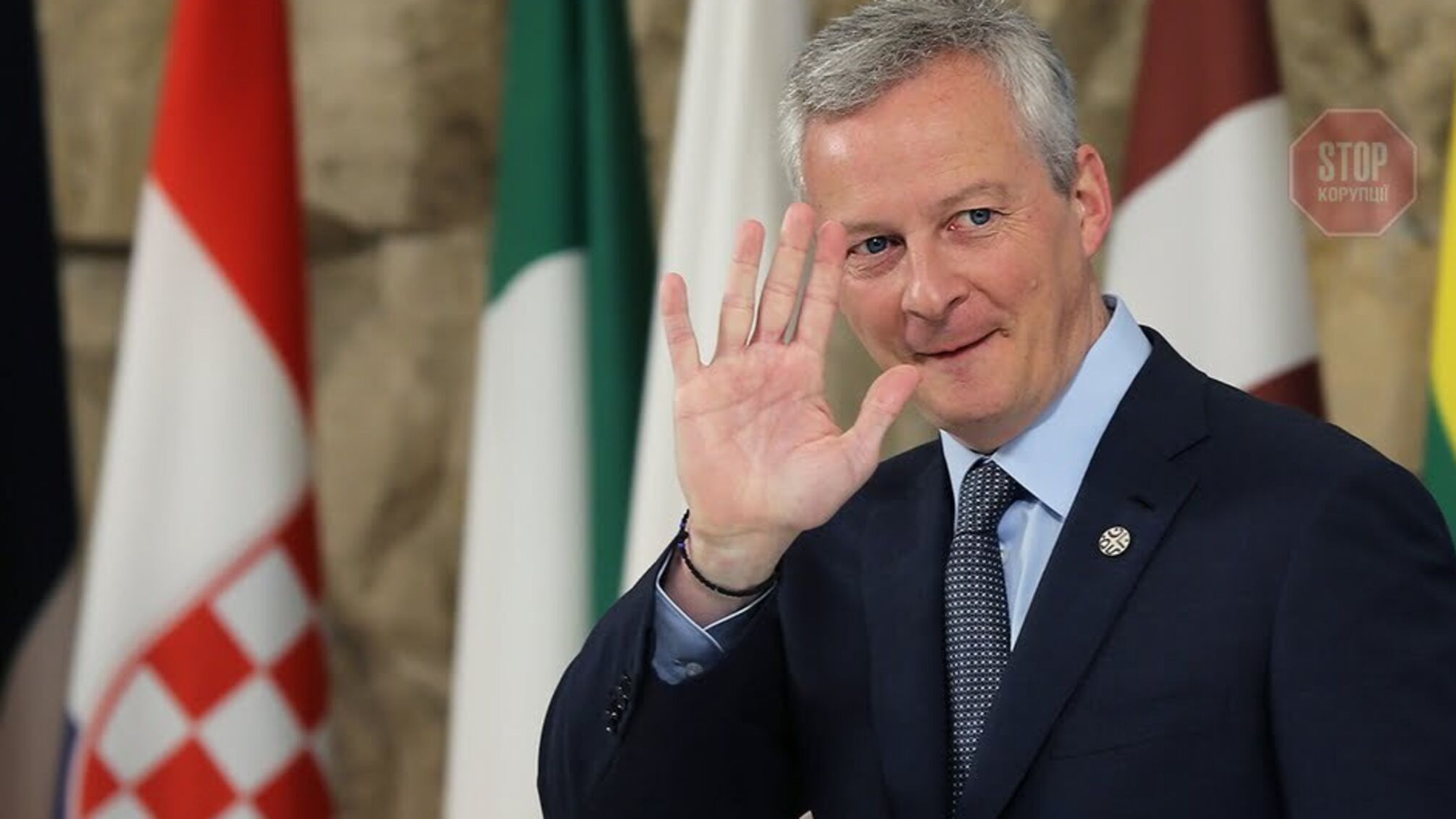 С визитом в Украину прибыл министр финансов Франции