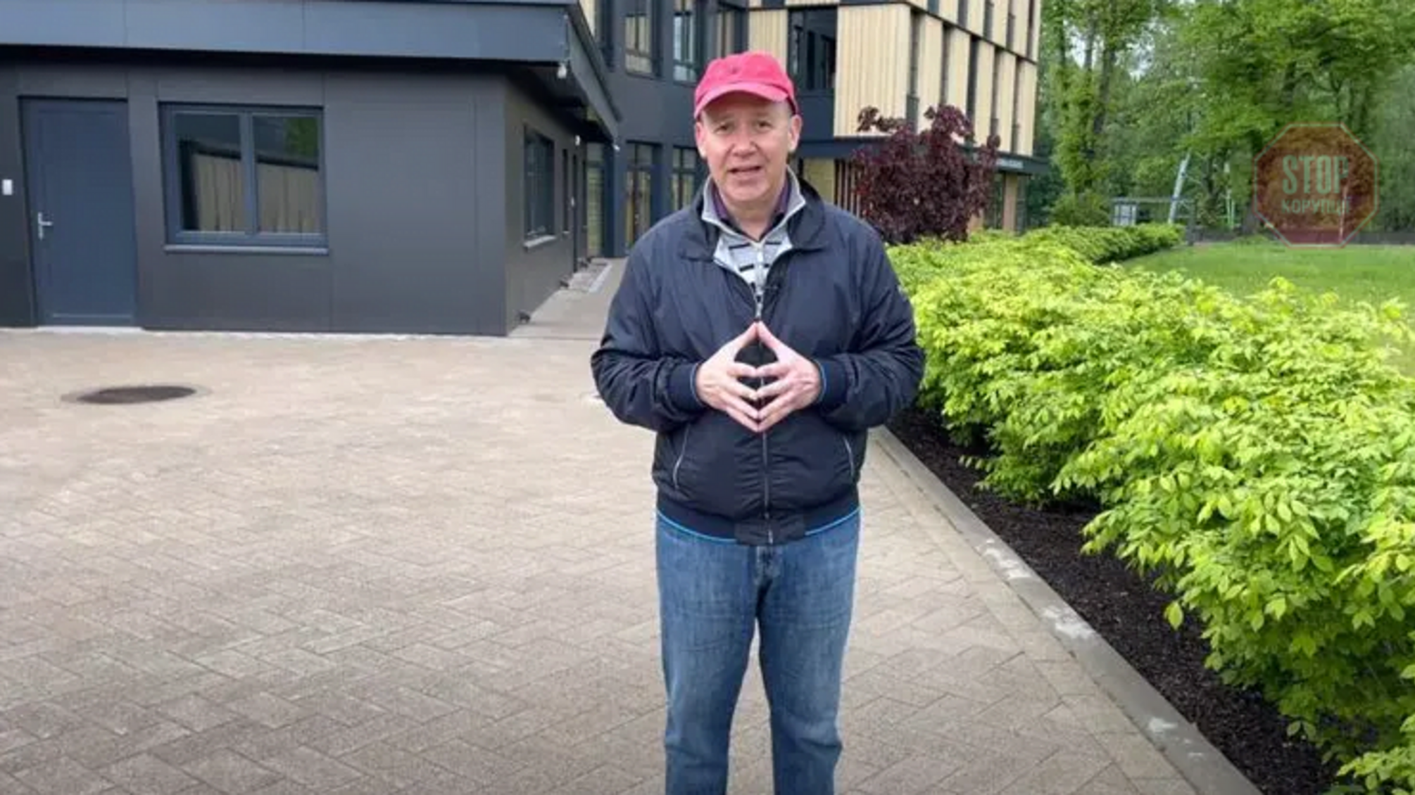 Білоруська опозиція збирає 11 млн євро для винагороди за арешт Лукашенко (відео)