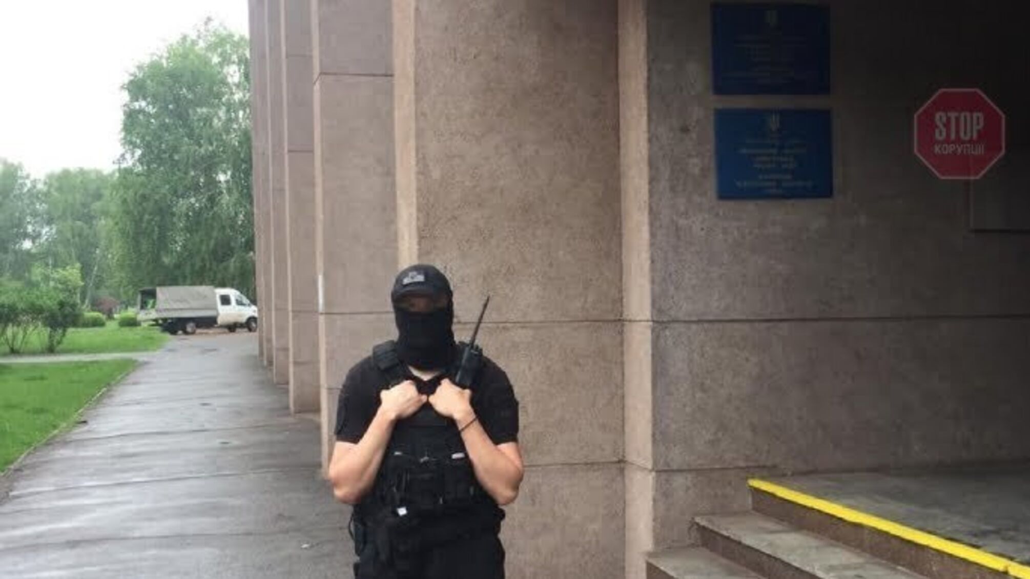 ДФС почала обшуки в Криворізькій міській раді (фото)